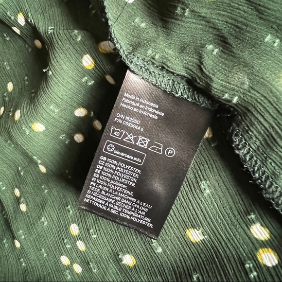 Plumeti shiffon ruffled blouse sz 8 like new - Picture 13 of 17